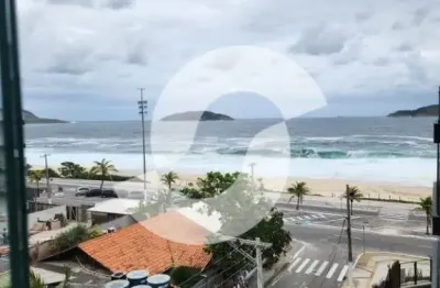 Apartamento de 1 quarto na praia de piratininga com vista mar  1 vaga