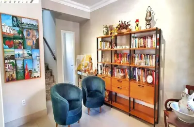 Casa à venda 4 quartos, 2 suites, 195m², próximo a ufmt, shopping 3 américas.