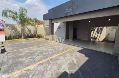 Casa comercial com 6 salas para alugar na Rua La Paz, 458, Jardim das Américas, Cuiabá