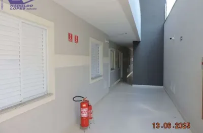 Apartamento com 2 quartos para alugar na Rua Ênio Voss, Parada Inglesa, São Paulo