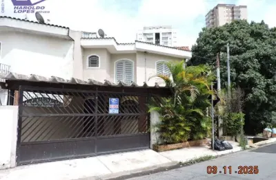 Casa com 3 quartos para alugar na Rua Dona Luísa Scarpini, Parada Inglesa, São Paulo