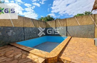 Casa com 4 quartos à venda na Rua Salvador Arnoni, 702, Nova Prudente, Taquaritinga