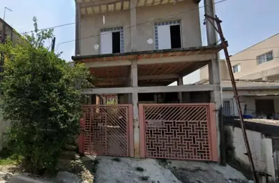 Casa à venda na Rua Sargento Otávio Mattos Barreiros, Jardim Nizia, São Paulo