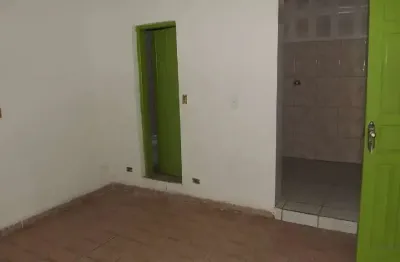 Casa para alugar na Rua Jequirituba, 2257, Jardim Castro Alves, São Paulo