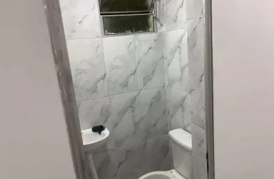 Casa com 1 quarto para alugar na Rua Lagoa da Tocha, Jardim dos Manacás, São Paulo