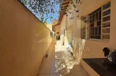 Casa à venda em indaiatuba-sp no parque são lourenço com 3 quartos, 1 suite - 124m².