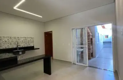 Casa à venda com 3 quartos e suíte no jardim pau preto, indaiatuba-sp - 115m² e 2 vagas de garagem.