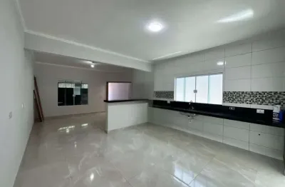 Casa à venda em salto-sp, jardim nair maria: 2 quartos, 1 suíte, 2 salas, 1 banheiro, 2 vagas de garagem, 104m². confira!