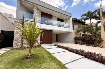 Sobrado à venda no condomínio esplendor - 5 quartos sendo 4 suítes, 2 salas, 2 banheiros, 4 vagas, na cidade de indaiatuba-sp.