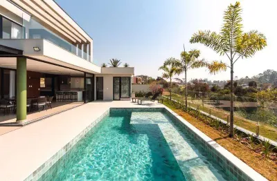 Sobrado à venda em Indaiatuba, Parque Villa dos Pinheiros, com 5 suítes, com 400 m²