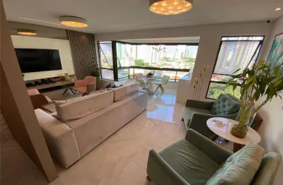 Vendo Apartamento Reformado 136 m² | 4 quartos | 2 suítes | 2vagas Rosarinho