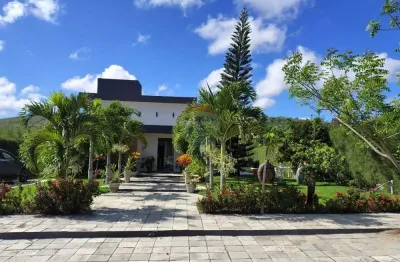 Vendo Casa em Condomínio de Alto Padrão em Gravatá com 6 suítes  - 300m²  - Porteira Fechada