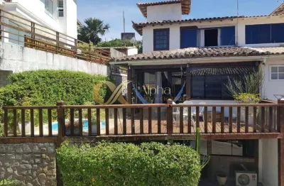 Casa à venda com 3 quartos (2 suítes) em geribá, armação dos búzios/rj