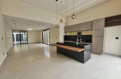 Casa com 3 quartos à venda no Centro, Franca 
