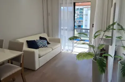 Quadra mar! Mobiliado - 80m da praia! Oportunidade para rentabilizar!!