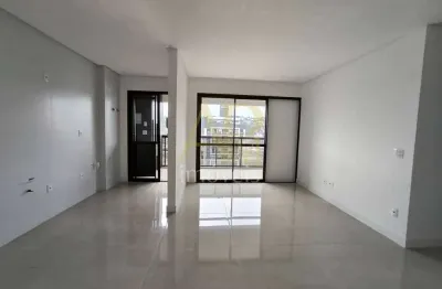 Apartamento à venda com 02 dormitórios, sendo 01 suíte no bairro kobrasol.