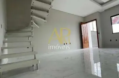 Sobrado novo alto padrão à venda com 2 suítes no bela vista/ palhoça