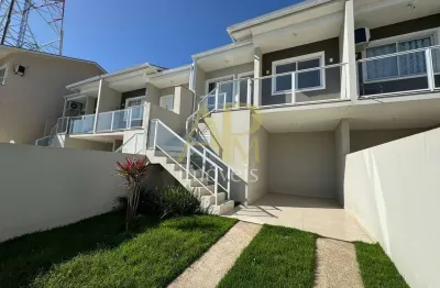 Casa/sobrado à venda: 2 dormitórios, amplo quintal e churrasqueira- palhoça