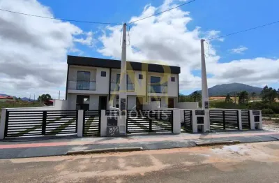 Sobrados com 75m² c/ 2 suítes, em fase final na nova gov. celso ramos