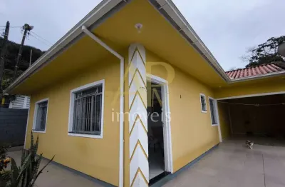 Casa à venda sozinha no terreno: 3 dormitórios - universitários/biguaçu