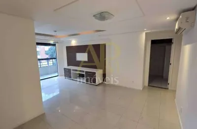 Apartamento à venda: 03 dormitórios (01 suíte) e dependência - bom abrigo