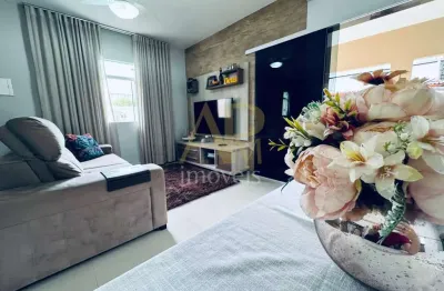 Casa à venda com 4 dormitórios (1 suíte), frente mar na praia joão rosa