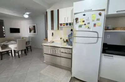 2 sobrados (juntos) à venda com 3 dorm cada - 200m da Praia da Pinheira