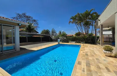 Casa térrea para venda possui 448 metros quadrados com 3 quartos condomínio portal do sabia