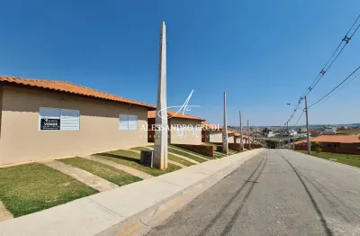 Casa para venda possui 50 metros quadrados com 2 quartos em jardim santa esmeralda - sorocaba - sp