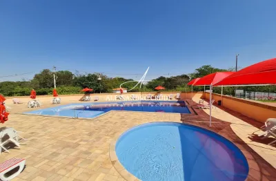 Casa residencial  condomínio villa flora 03 quartos 01 suite, 02 vagas de garagem