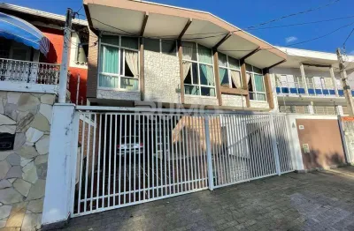 Casa com 4 quartos à venda na rua bauru, 232, vila nova são josé, campinas, 255 m2 por r$ 900.000