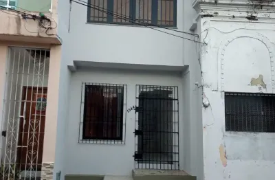 Casa comercial com 3 salas para alugar na Rua Veiga Cabral, 1344 B, Cidade Velha, Belém