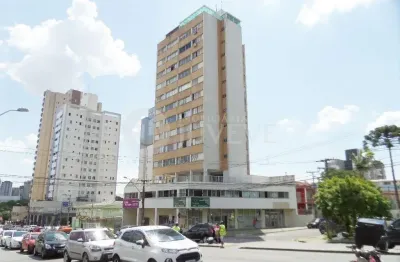 Imobiliaria juveve vende loja cabral av. parana frente carrefour terminal 3 salas prx cartorio country club