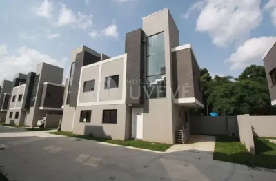 Imobiliária juvevê vende sobrado bairro uberaba rua rodolfo bernadelli, 530 vaga de garagem