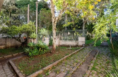 Imobiliaria juveve vende terreno com uma residencia na rua sete de setembro 435 proximo ao clube morguenal