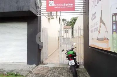 Imobiliaria juvevê aluga loja fundos hugo lange r.augusto stresser prx nossa sra luz germano mayer ufpr agrarias col positivo