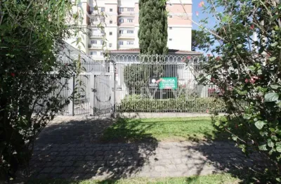 Imobiliária juvevê aluga casa comercial juveve prx augusto stresser colegio positivo couto pereira shopping alto da xv mall