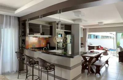 Casa de alto padrão à venda na praia de ubatuba – são francisco do sul/sc por r$ 1.090.000,00