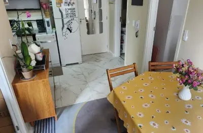 Compacto e aconchegante - apto 2 quartos e vaga coberta- estrada da fazendinha.