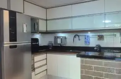 Apartamento em condomínio com 2 suítes vista lagoa no marina riverside lauro de freitas com infraestrutura para venda