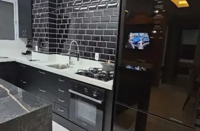 Apartamento com 2 quartos e 1 banheiro reformado com 1 garagem infraestrutura em lauro de freitas para venda no condomínio solar de vilas