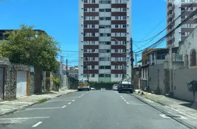 Apartamento com 3 quartos e 1 suíte piscina 1 vaga de garagem portaria 24hs andar alto em Brotas na Daniel Lisboa