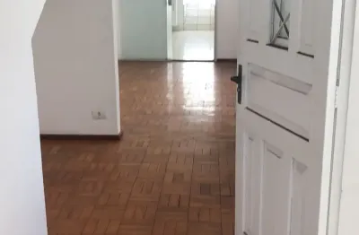 Sobrado no centro de jundiaí com 3 quartos baixou valor oportunidade!