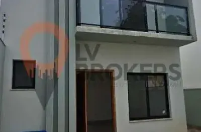 Sobrado novo a venda em um dos melhores bairros de mogi das cruzes - 3 quartos 1 suite