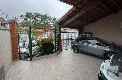 Casa à venda em mogi das cruzes-sp: 2 quartos, 1 sala, 1 banheiro, 2 vagas na jardim primavera!