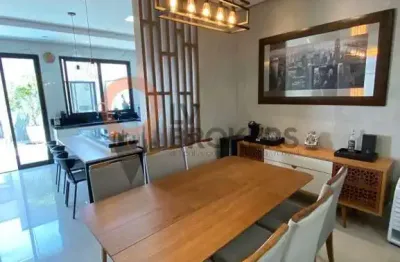 Casa em condomínio fechado com 3 quartos à venda na Avenida Presidente Castelo Branco, Cézar de Souza, Mogi das Cruzes