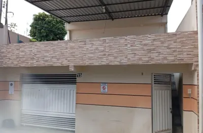 Casa duplex na  na conpensa valor r$ 250 mil aceita caminhão ou carro como entrada