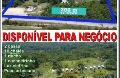 Lindo sitio com 400 mil metros quadrados na beira da estrada  oportunidade de um bom investimento