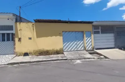Casa no nova cidade prox a venida da torres db,colegios,posto de gazolina  supermercados e etc.