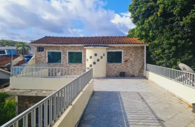 Linda casa em flores conj. parque das palmeiras  na frente do quintas das larangeiras